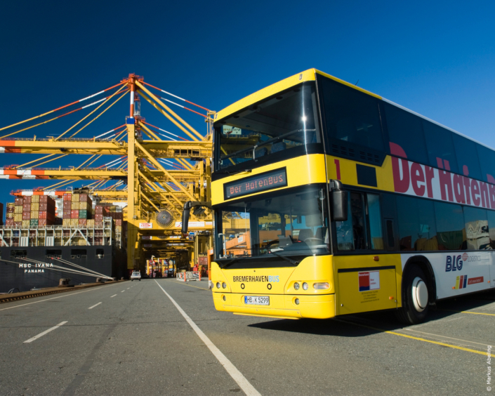 Tour des Hafenbuses in Bremerhaven